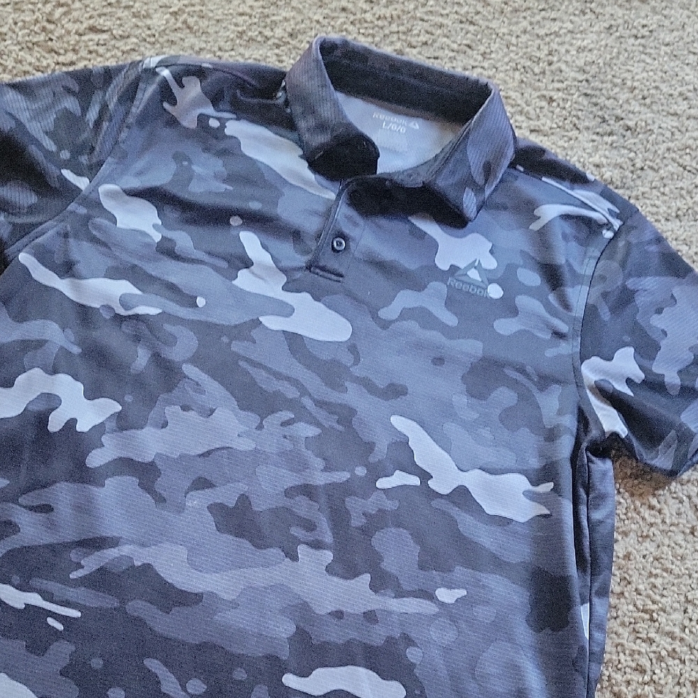 Reebok Men's Polo Shirt - Black and Gray Camouflage